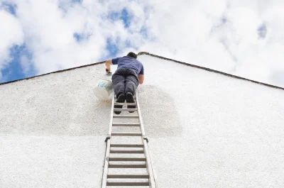 Peinture extérieure à la Celle-Guenand — façades et ravalement